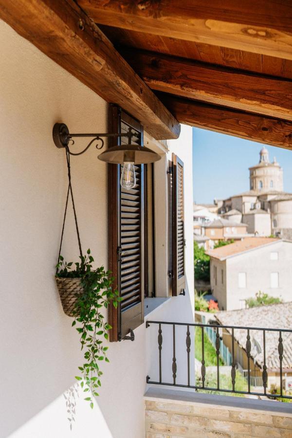 مبيت وإفطار أوفيدا La Casa Delle Api المظهر الخارجي الصورة